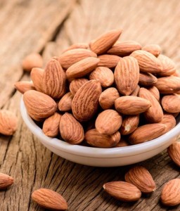 MIGDAŁOWIEC JADALNY TEXAS